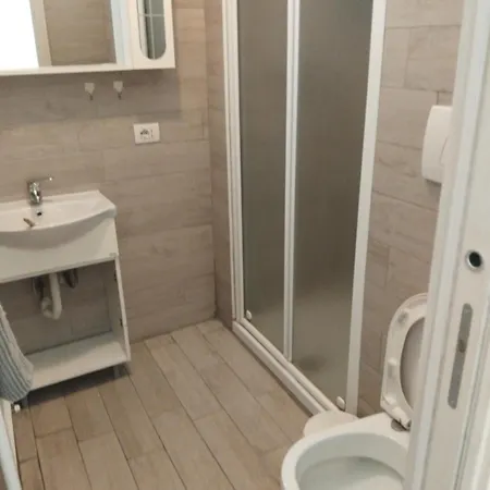 3 Rooms Station Central Free Parking Milan Exterior photo